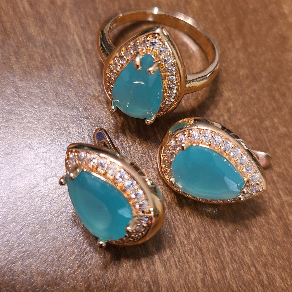 Jewelry Set Ring And Earrings